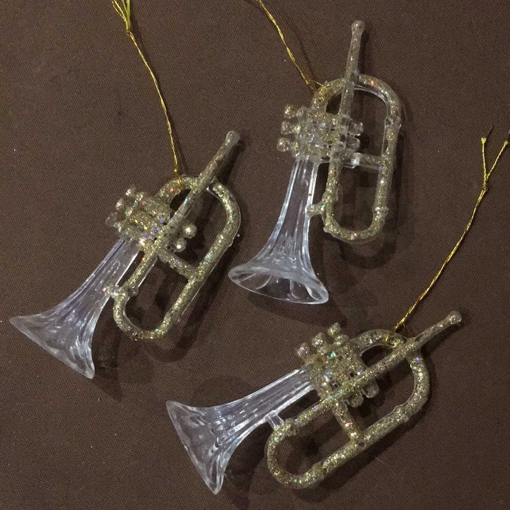 Set of 3 Sparkly Trumpets Christmas Ornaments